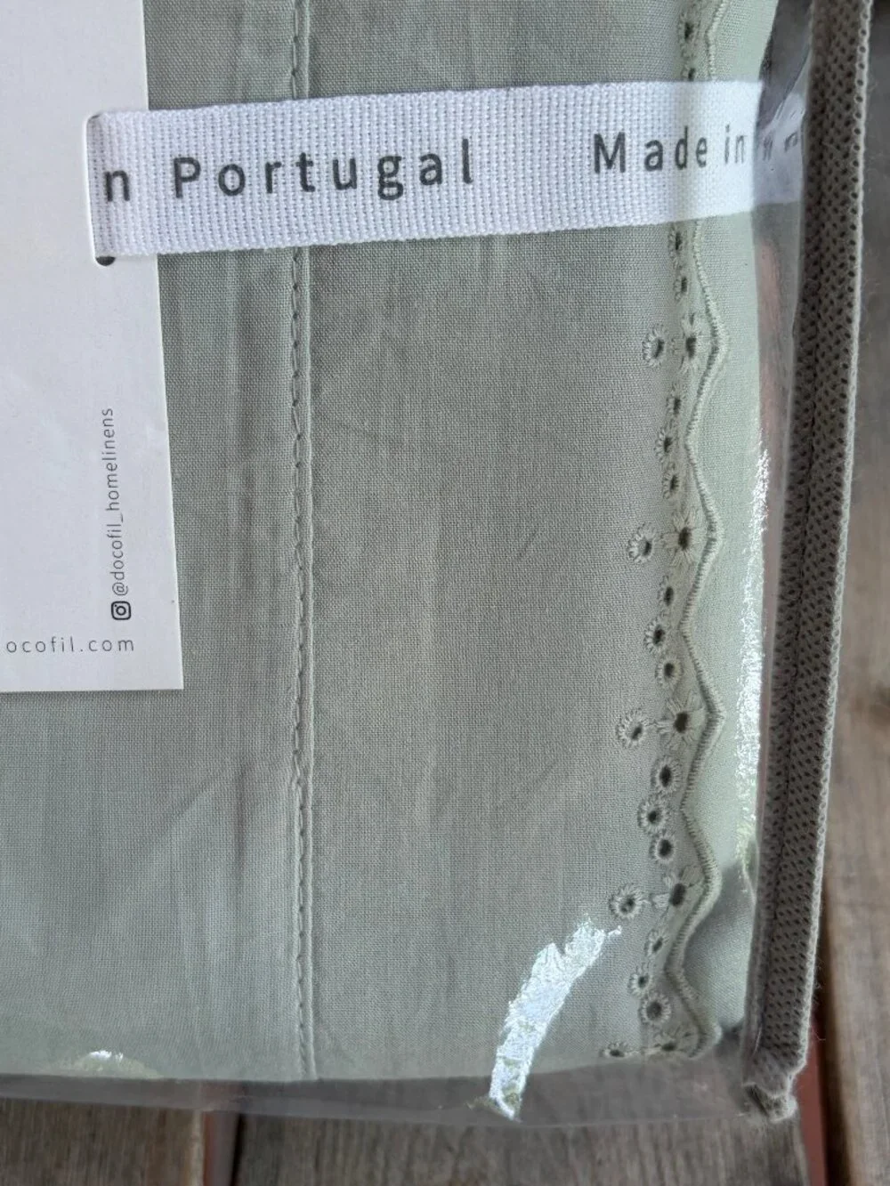 Docofil Portugal King Size Sheet Set Soft Cotton Embroidered Border Eyelets